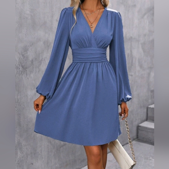 NEW Chic Ruched Waist Lantern Sleeve Dress Blue - Picture 3 of 9